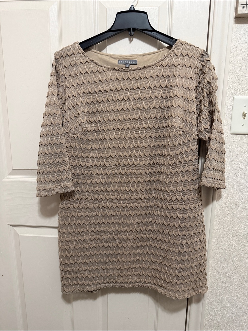 Sharagano Beige Textured Short-Sleeve Dress